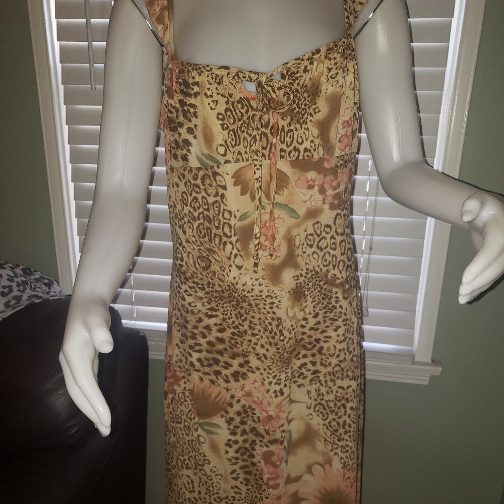 Leopard print midi dress